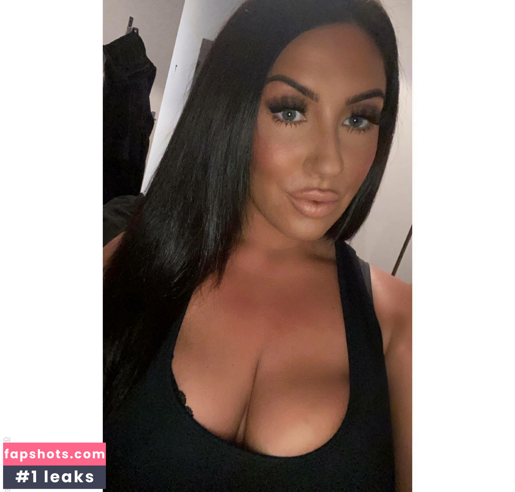 Faye Rainey gallery photo #26