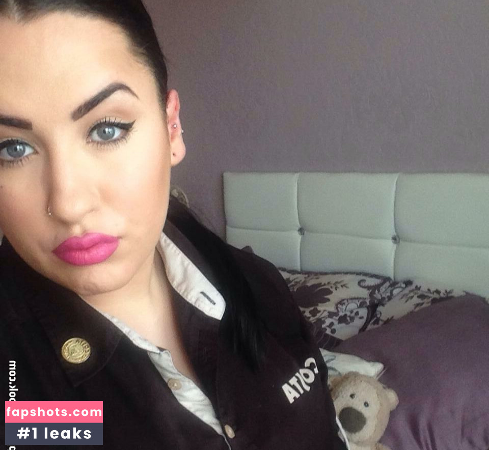 Faye Rainey gallery photo #5