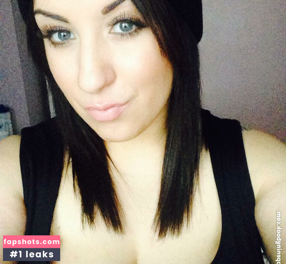 Faye Rainey gallery photo #8