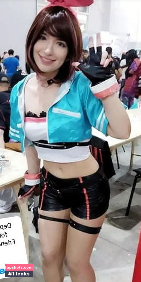 Faye Tan gallery photo #64