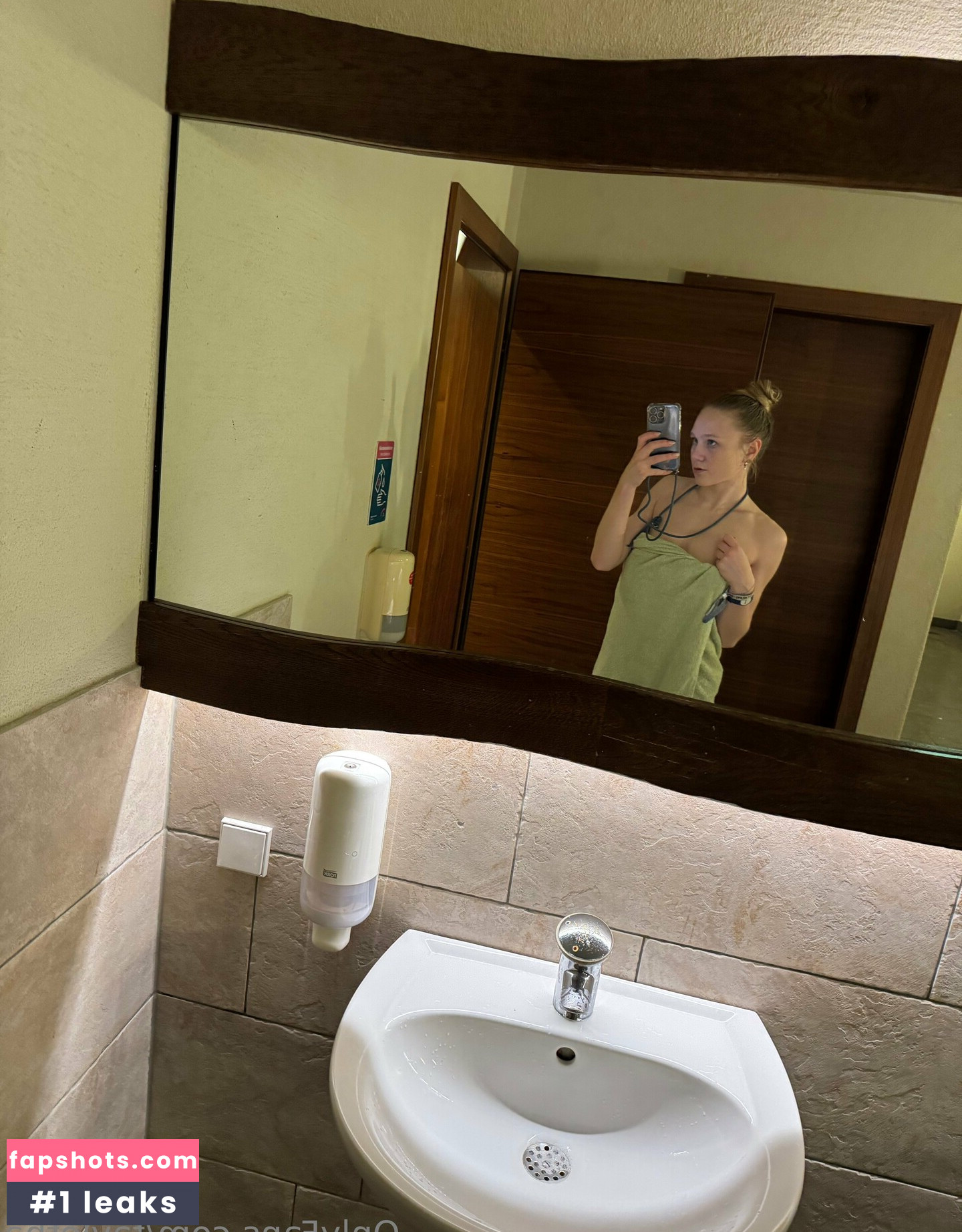 Fayletha Nahé úniky fotek pouze od fanoušků #22 - Fapshots