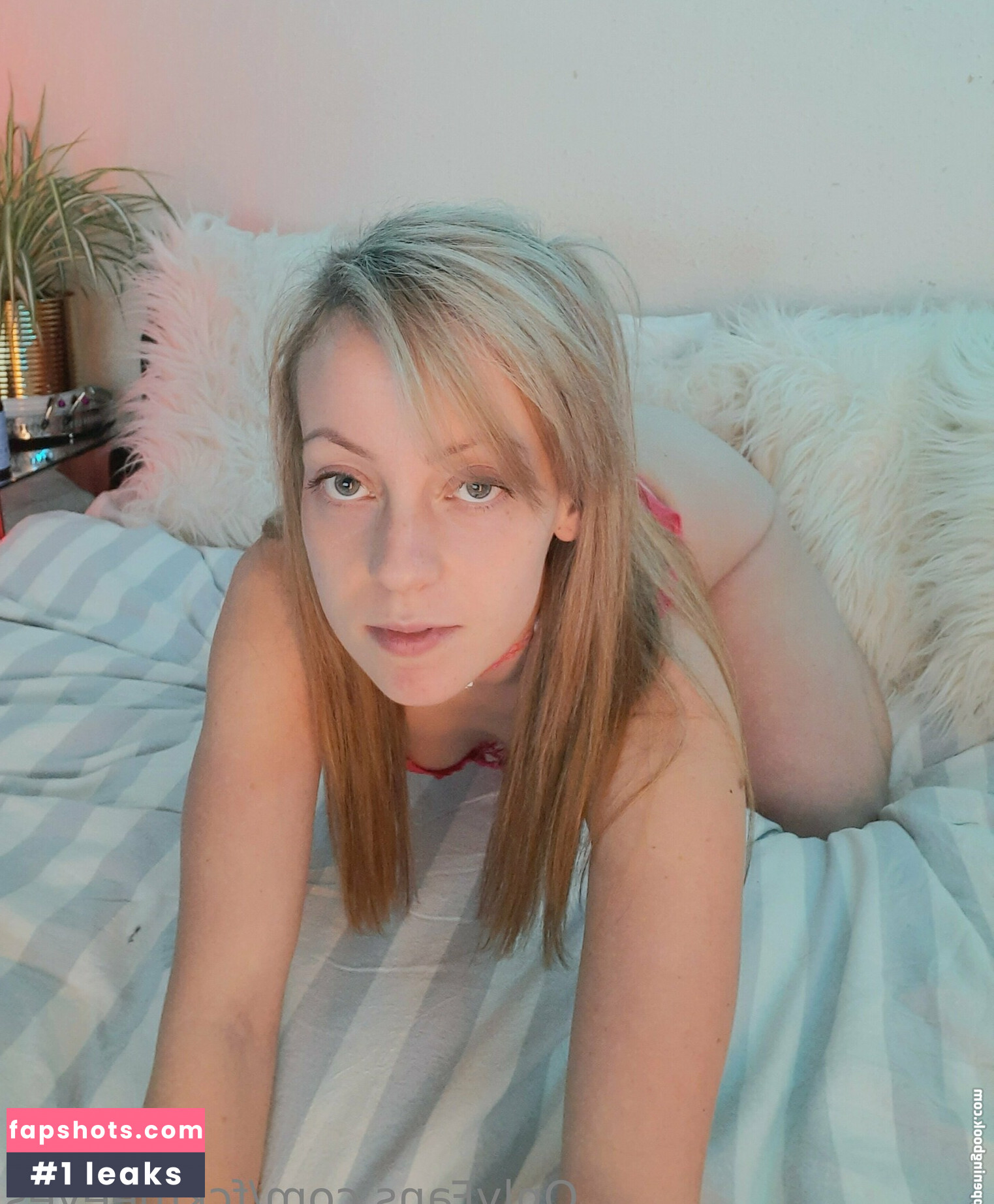 fckmeeyes gallery photo #11