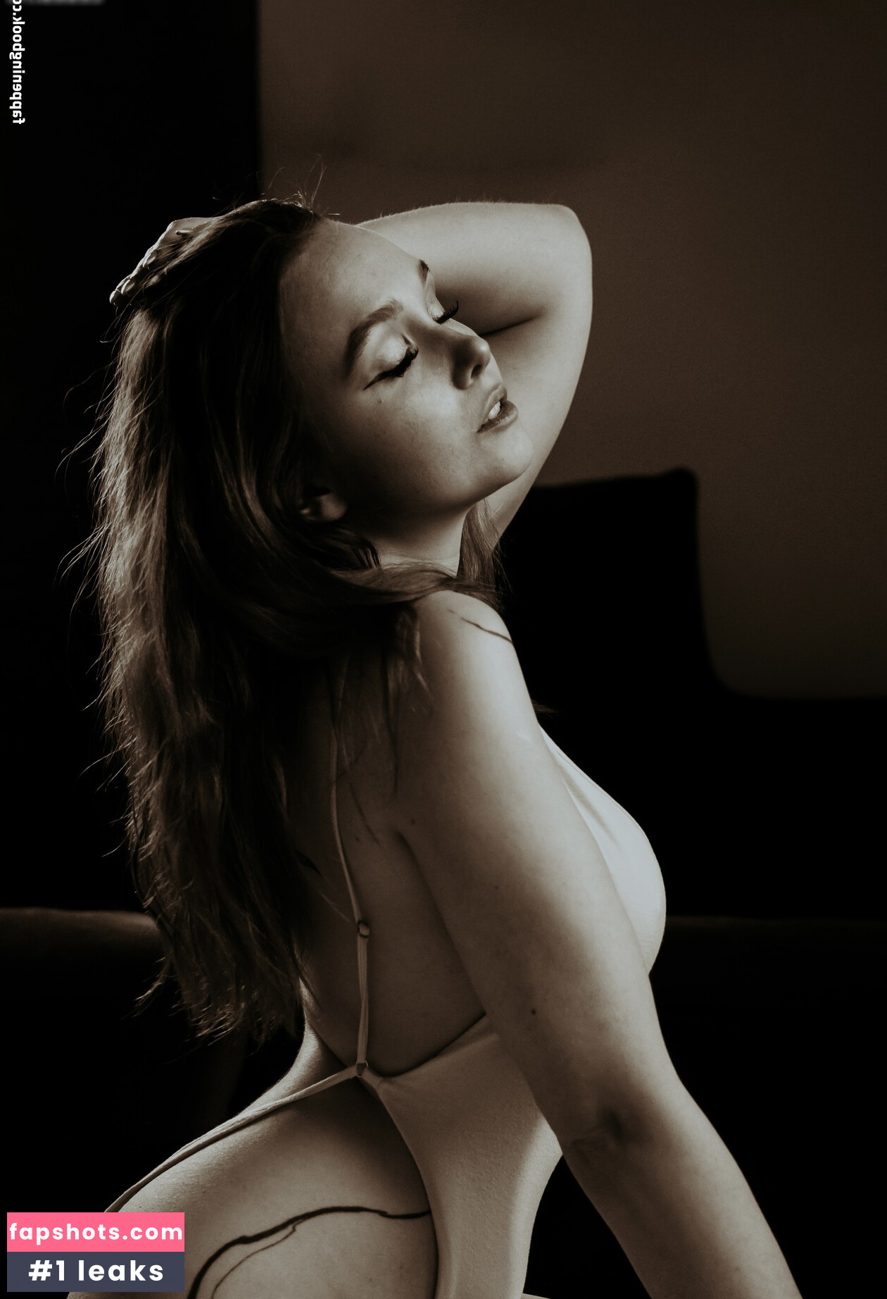 Feedeline Nahé úniky fotek pouze od fanoušků #18 - Fapshots