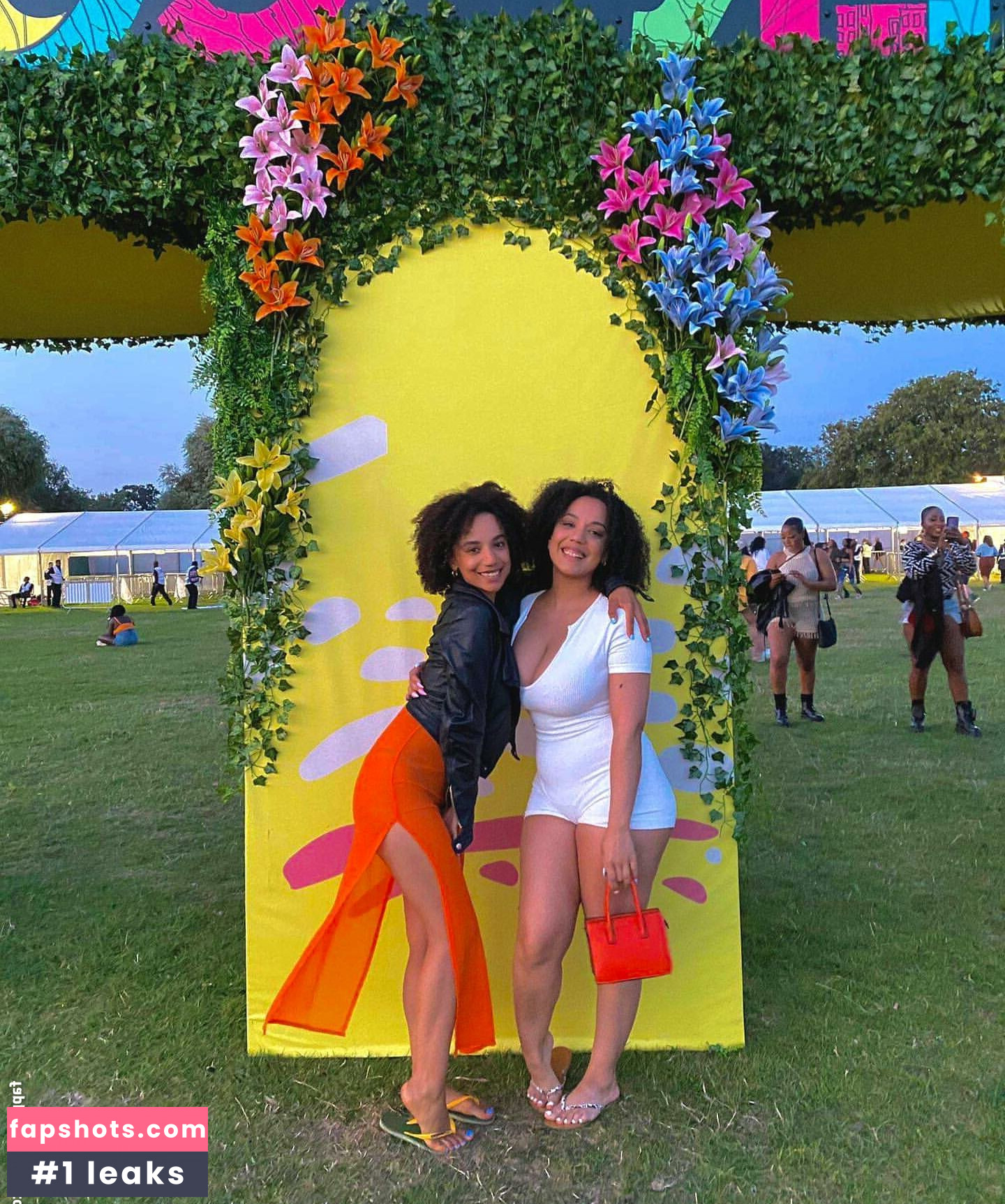 feelinfree gallery photo #43