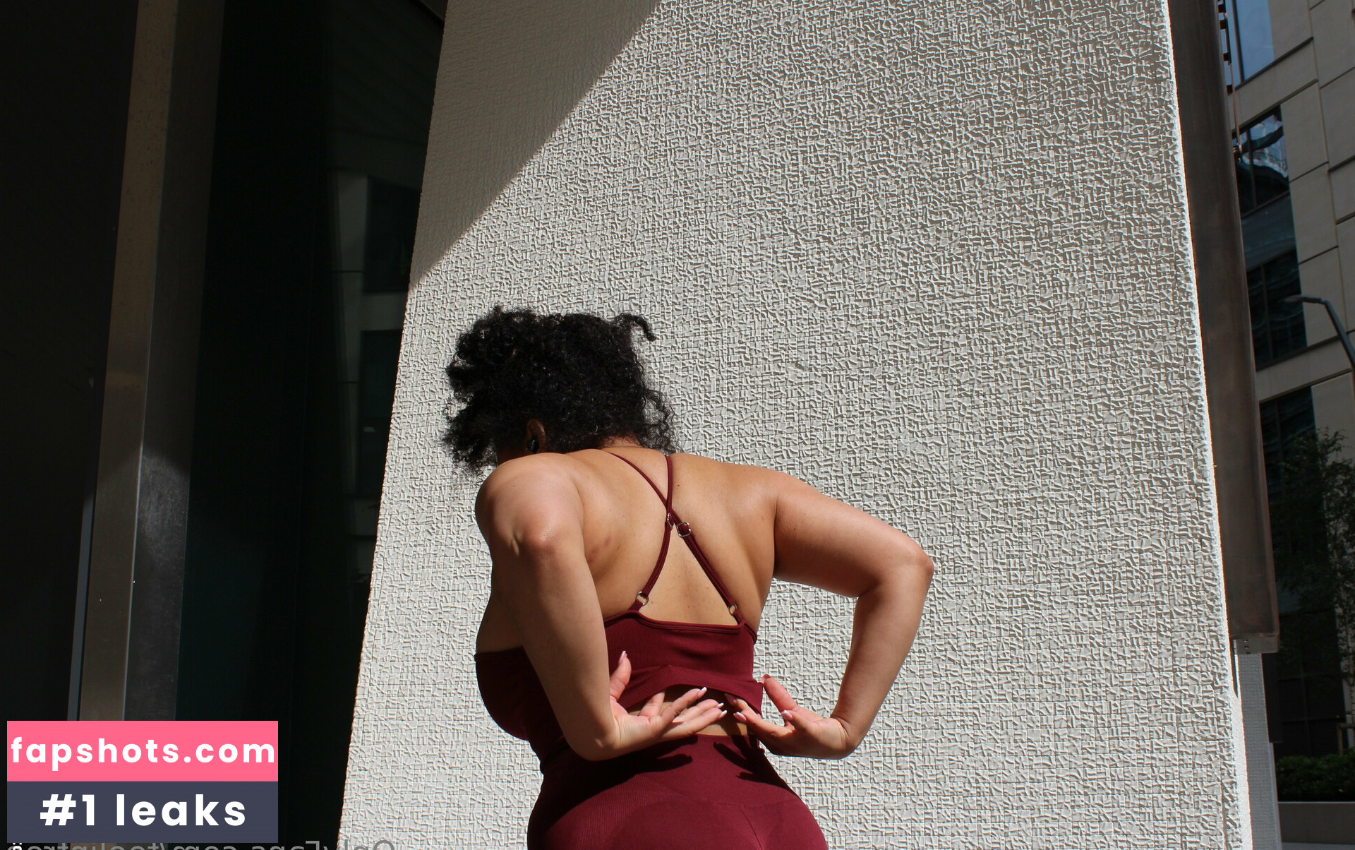 feelinfree gallery photo #8