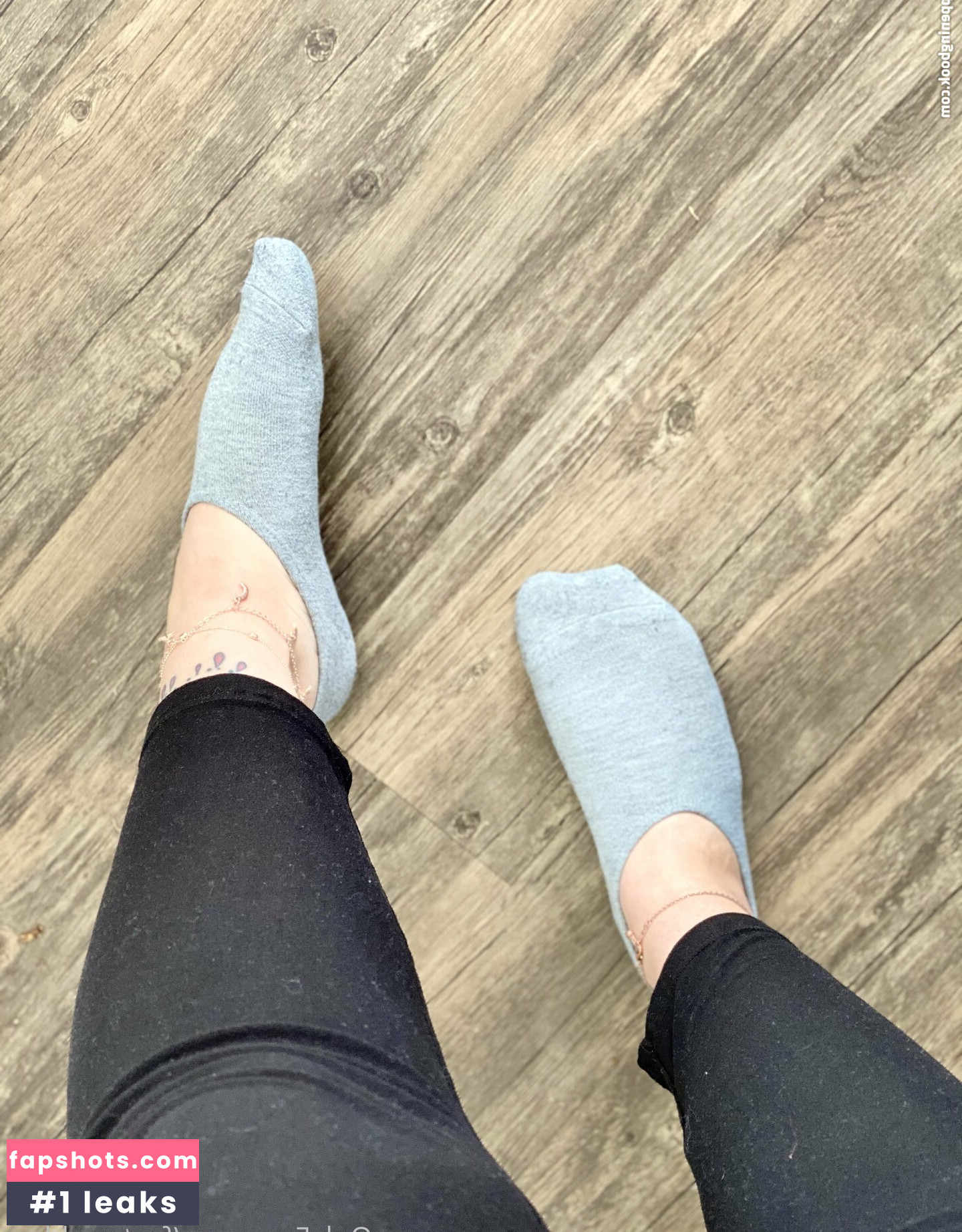 feet-goddezz gallery photo #5