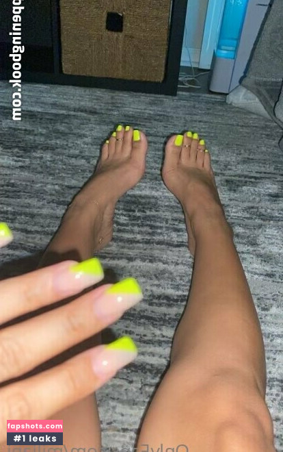 feetbymiliani Nude Leaks OnlyFans Photos #18 - LeakJerk