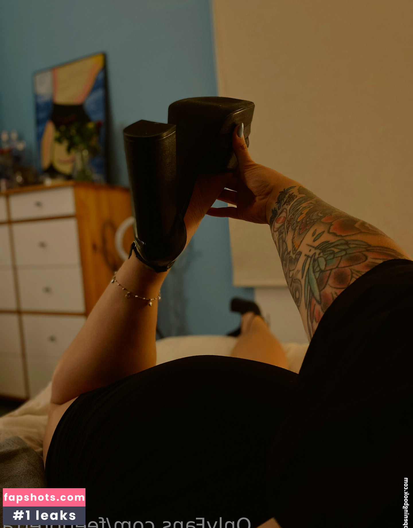 feetloretta Nude Leaks OnlyFans Photos #14 - LeakJerk