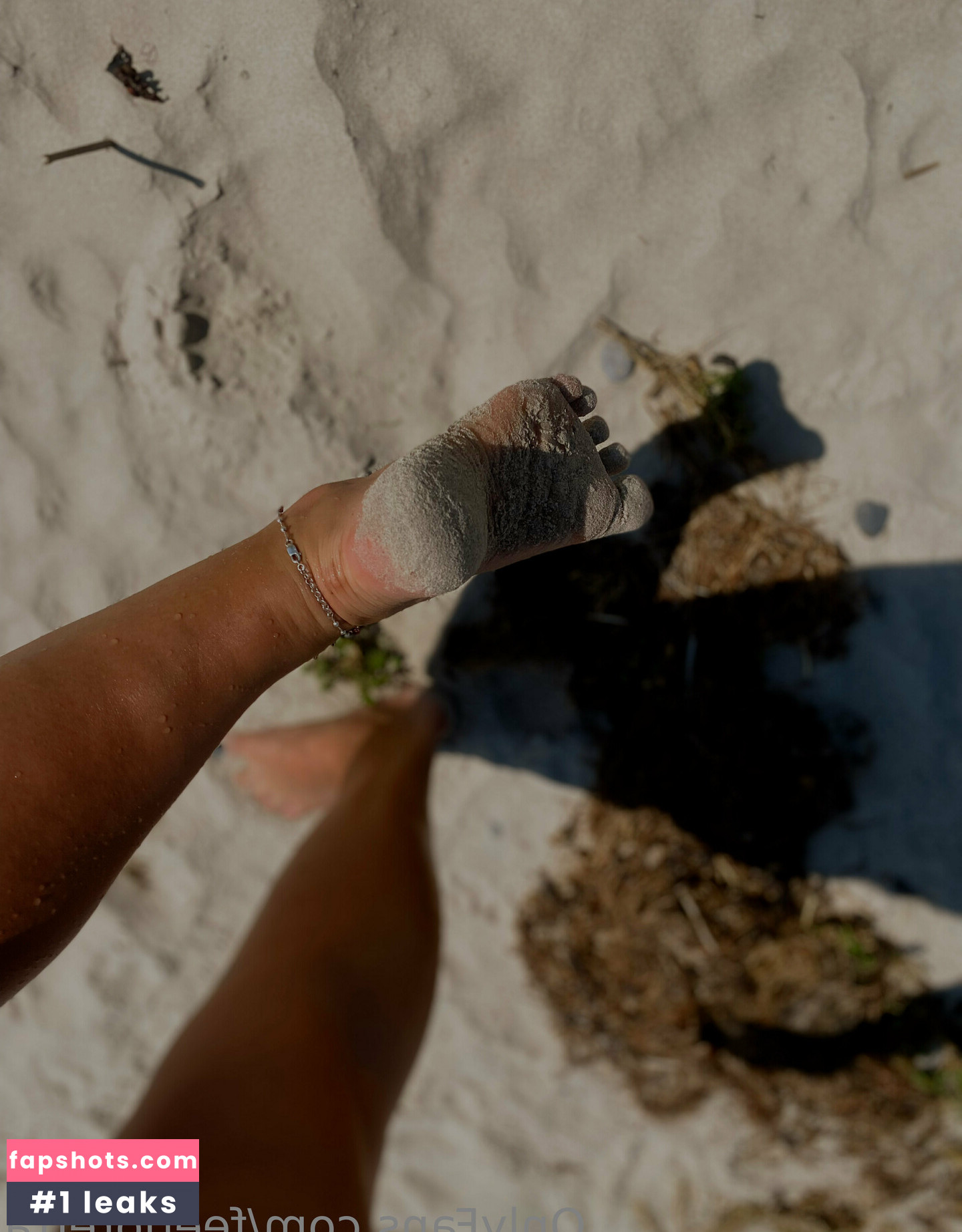 feetloretta Nude Leaks OnlyFans Photos #31 - LeakJerk