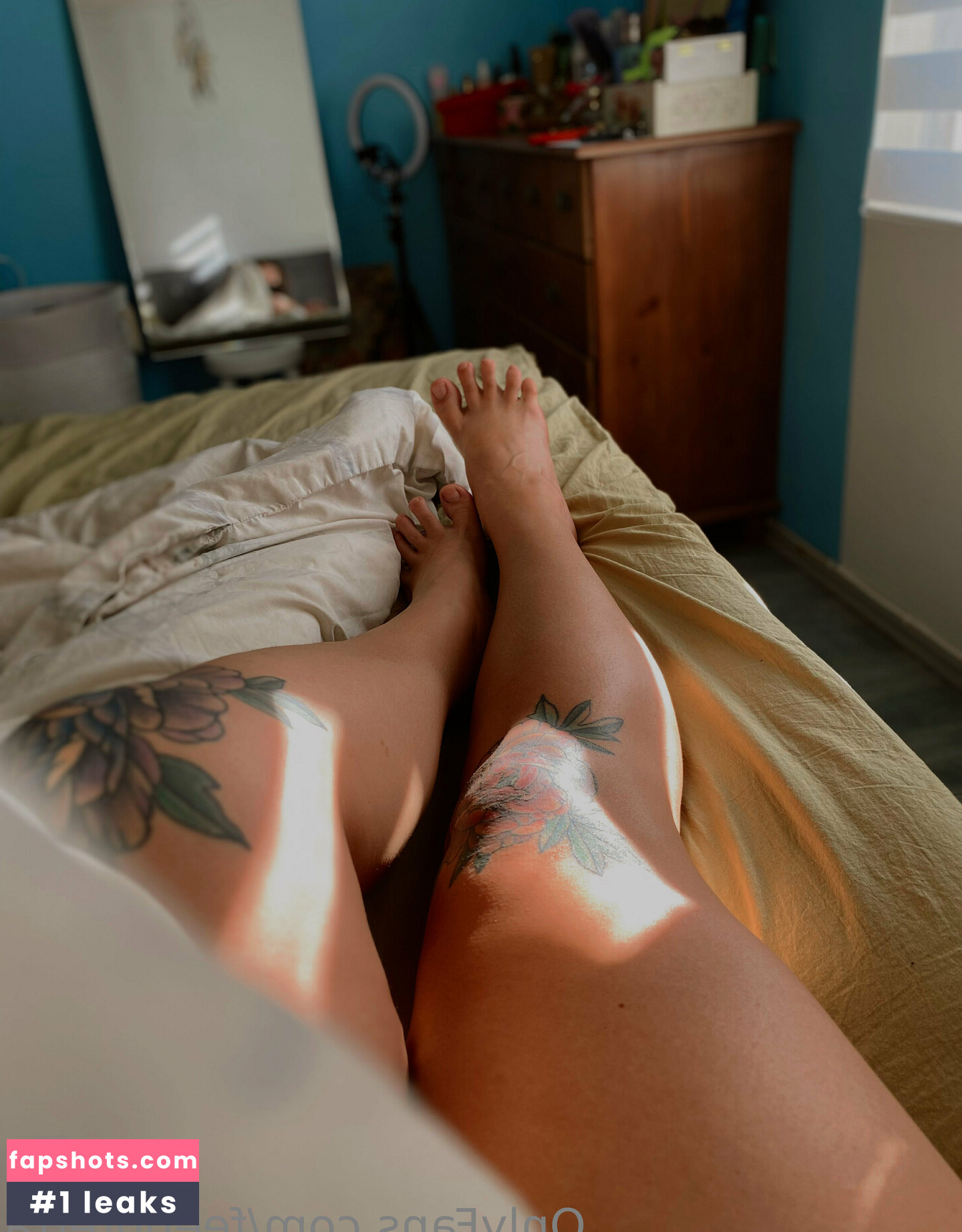 feetloretta Nude Leaks OnlyFans Photos #37 - LeakJerk