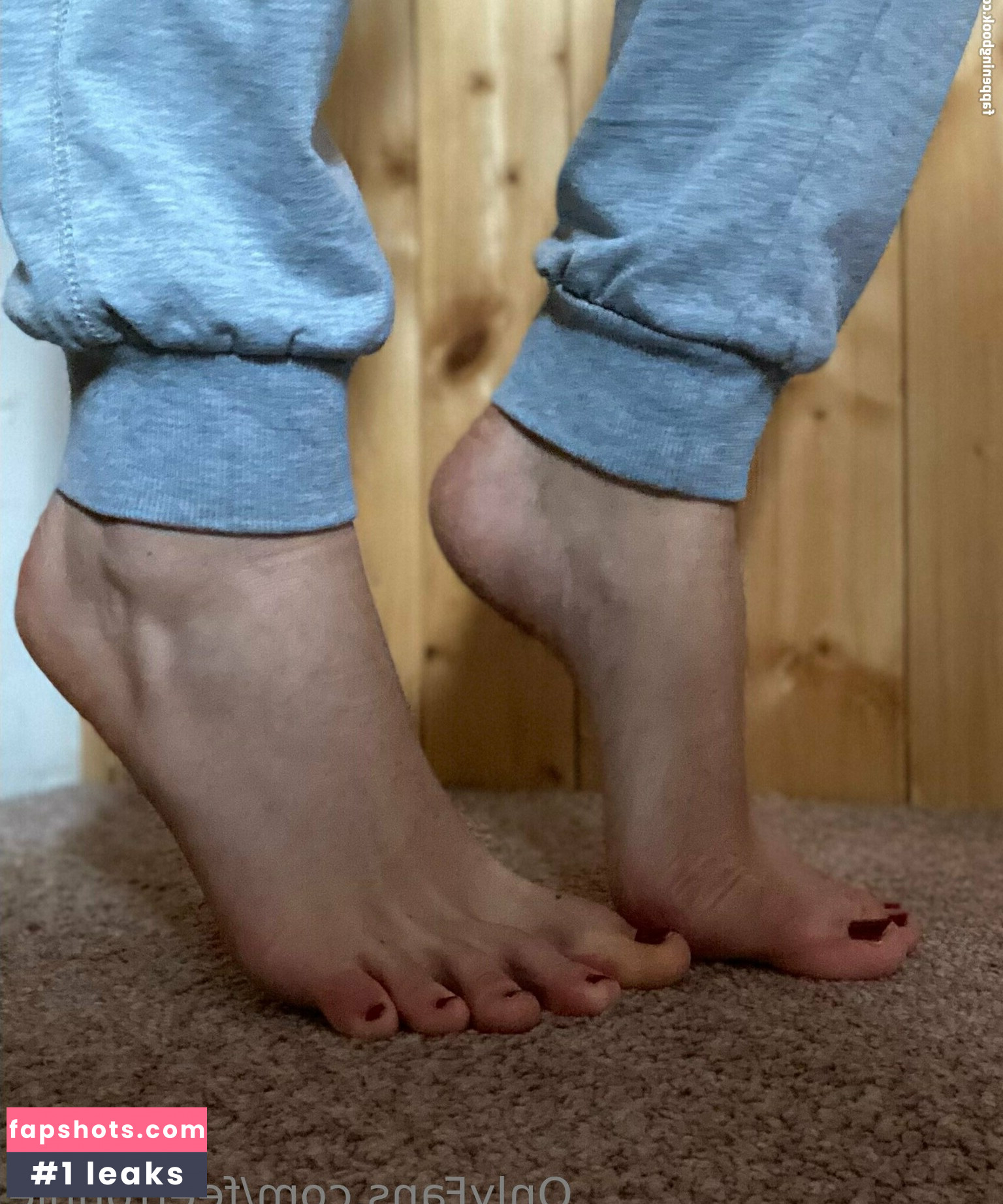 feetronnie gallery photo #33
