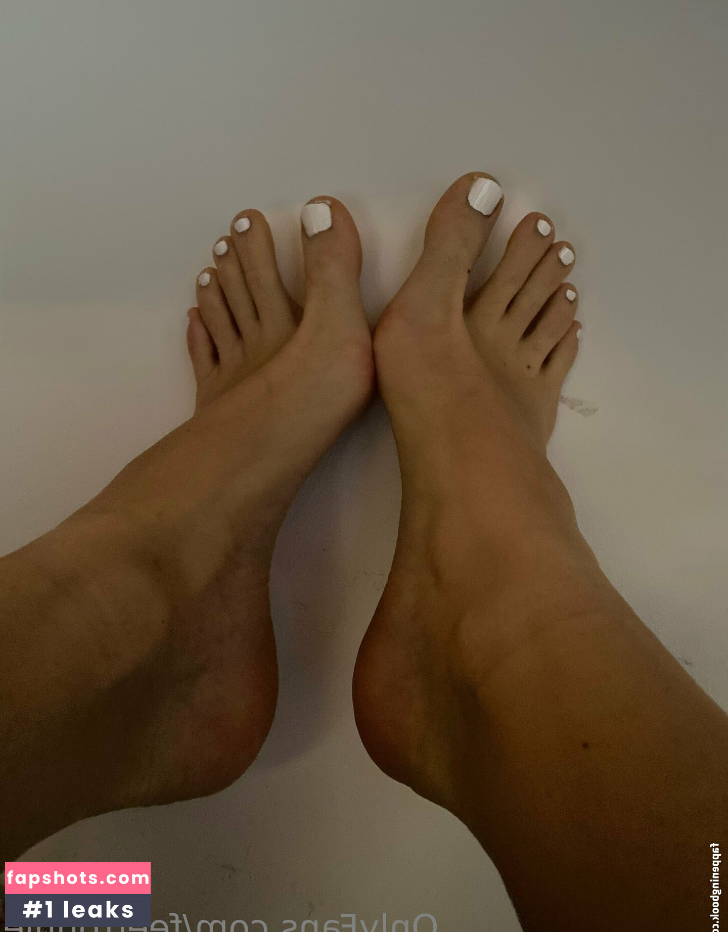 feetronnie gallery photo #10