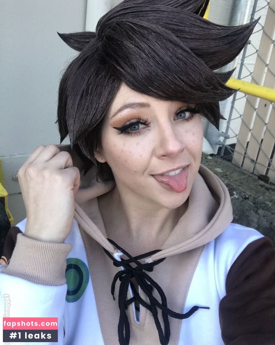 Feisty Vee gallery photo #76