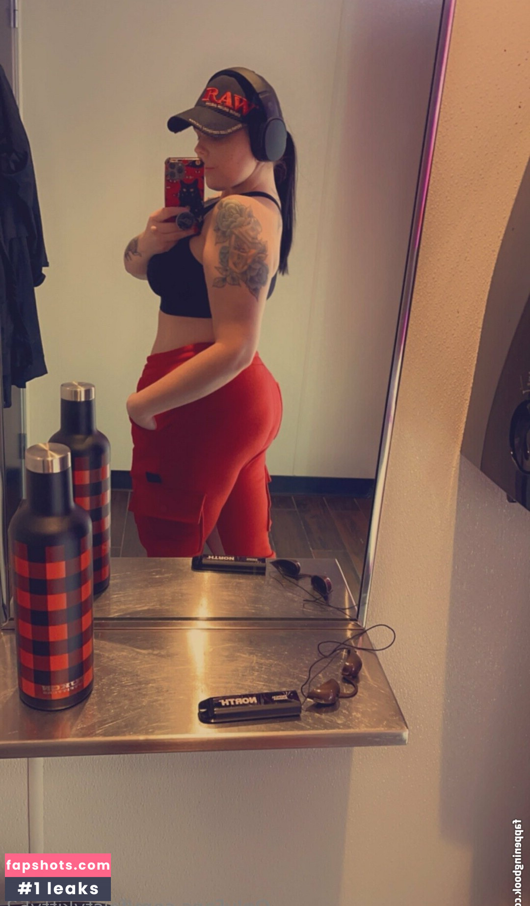 feistykitty52 gallery photo #8