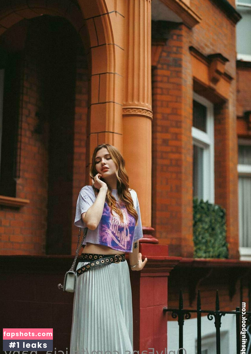 felicia_baby gallery photo #2