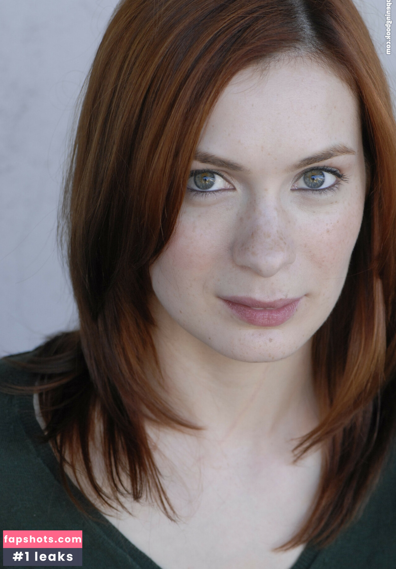 Felicia Day gallery photo #20
