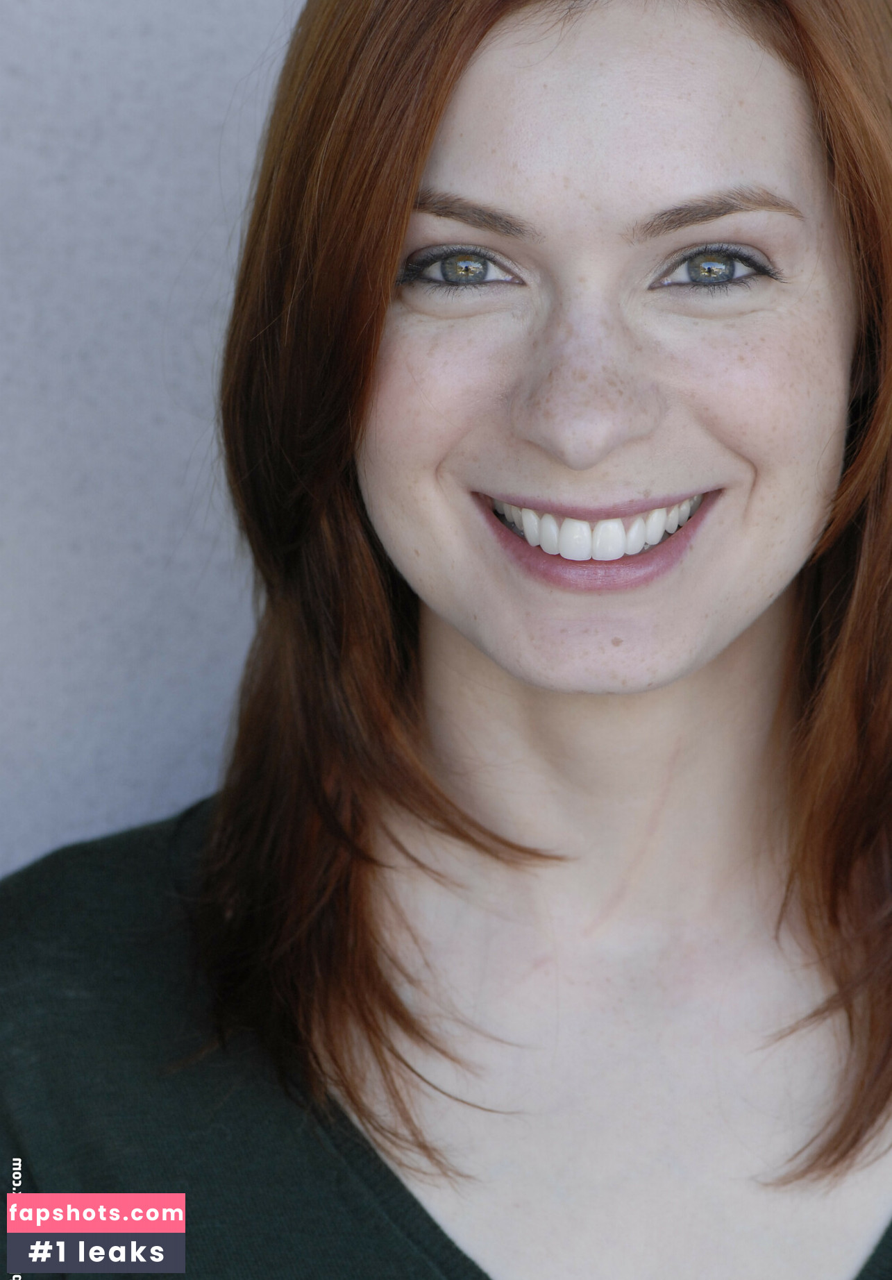 Felicia Day gallery photo #22
