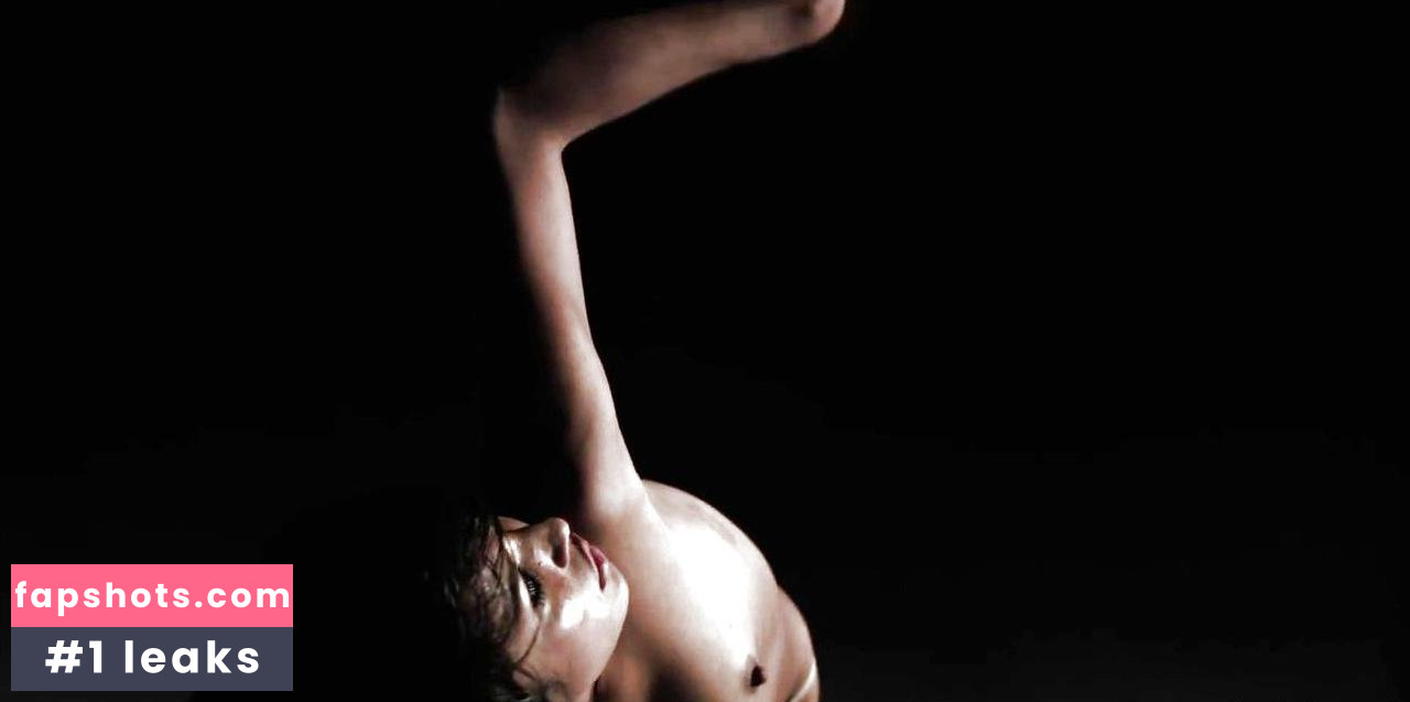 Felicia Porter nude babe gallery