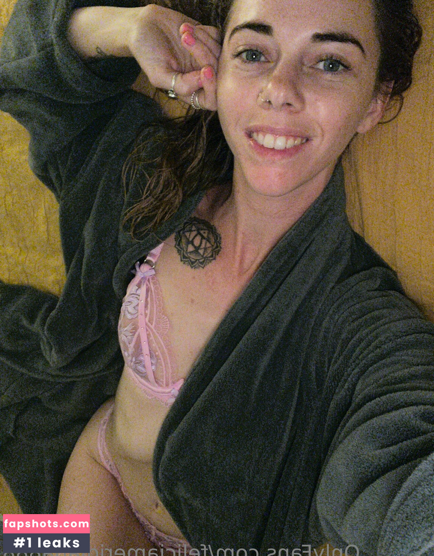 feliciameridiana888 gallery photo #2