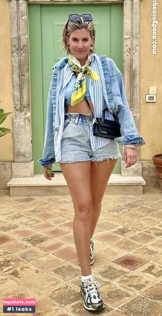 Felicitas Then gallery photo #18