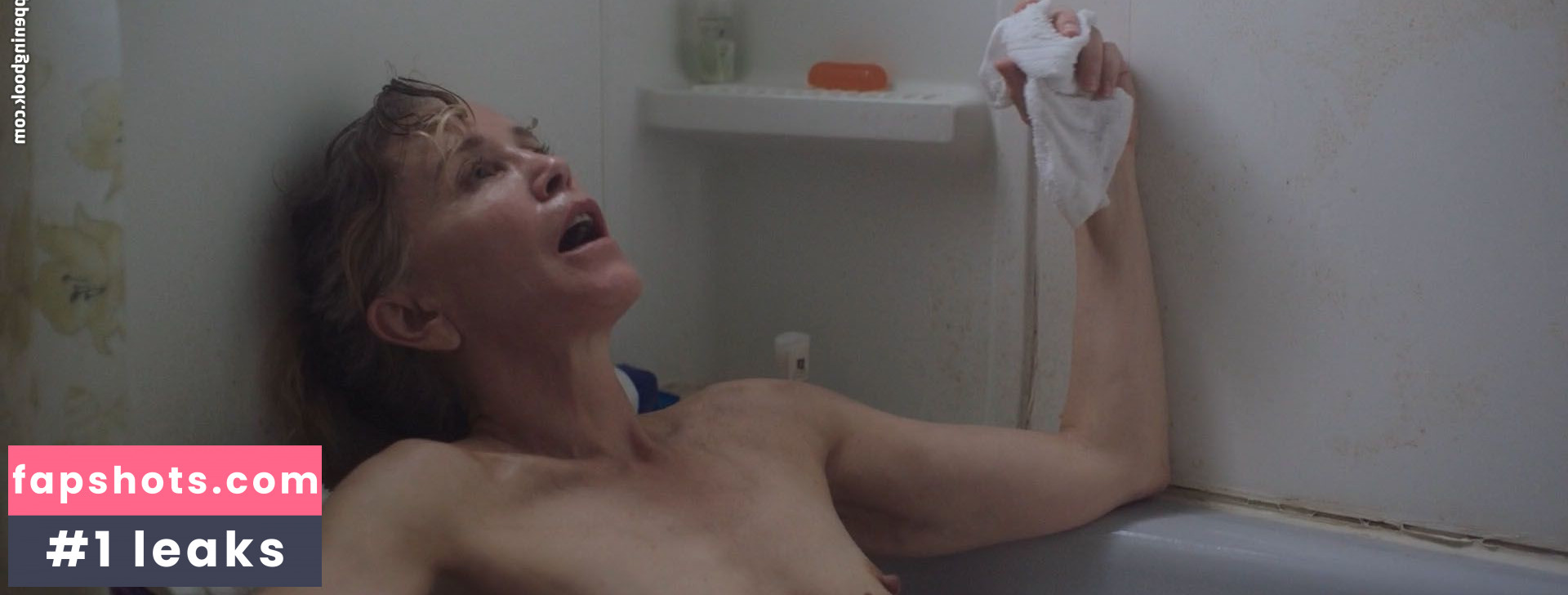 Felicity Huffman Nude Leaks OnlyFans Photos #8 - LeakJerk