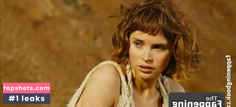 Felicity Jones gallery photo #12