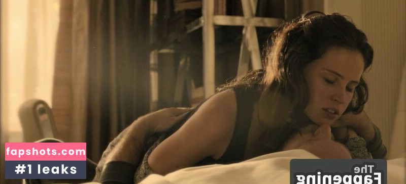 Felicity Jones gallery photo #13