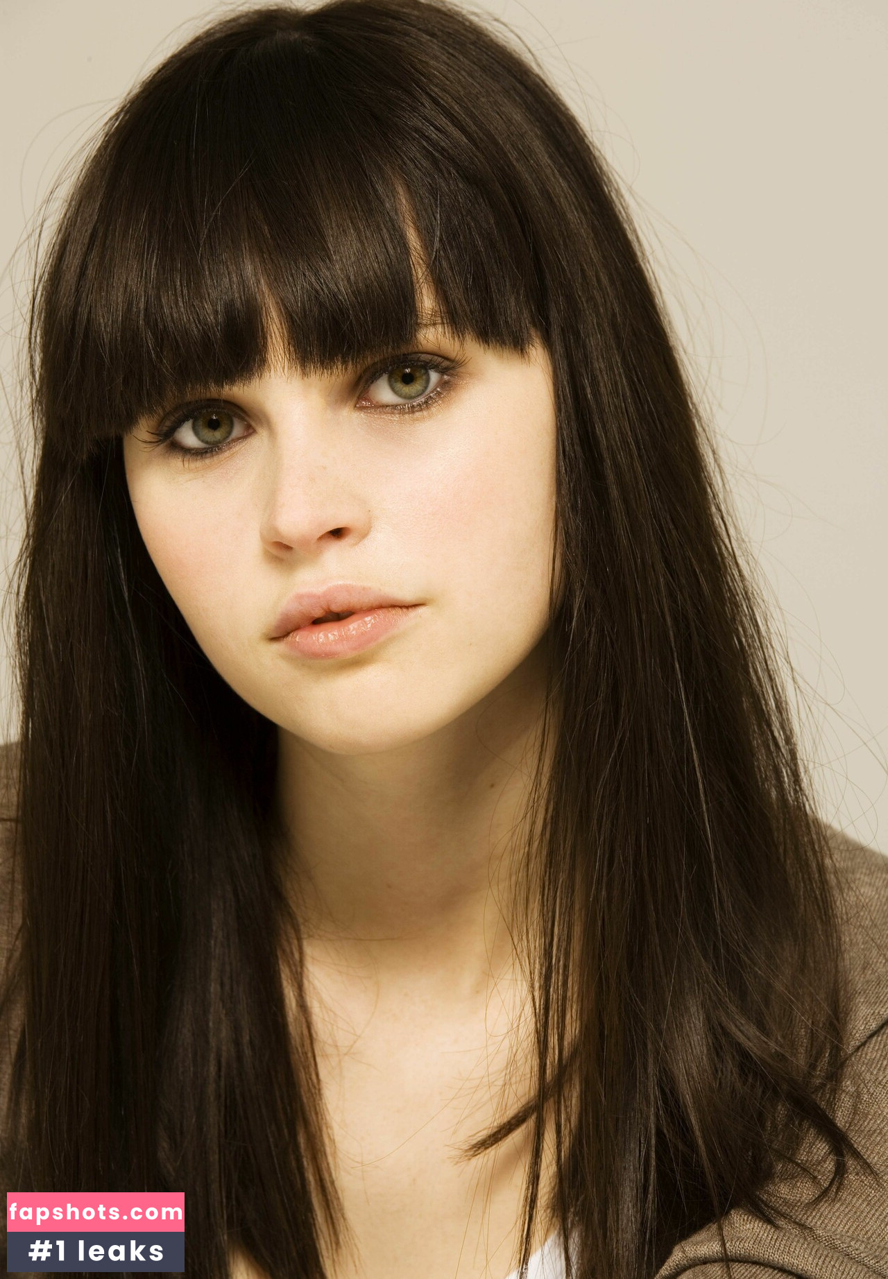 Felicity Jones gallery photo #80