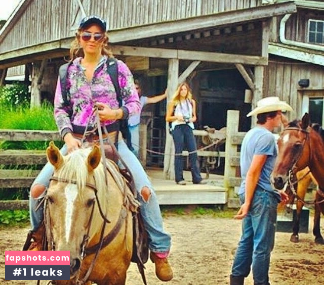 felicityfeline gallery photo #14