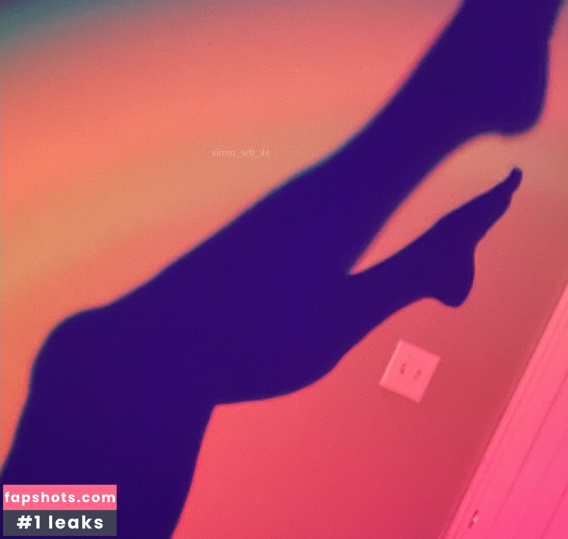 Felony Melanie gallery photo #7