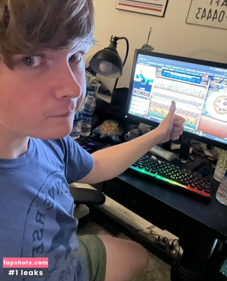 Femboy Fishing Nude Leaks OnlyFans Photos #9 - LeakJerk