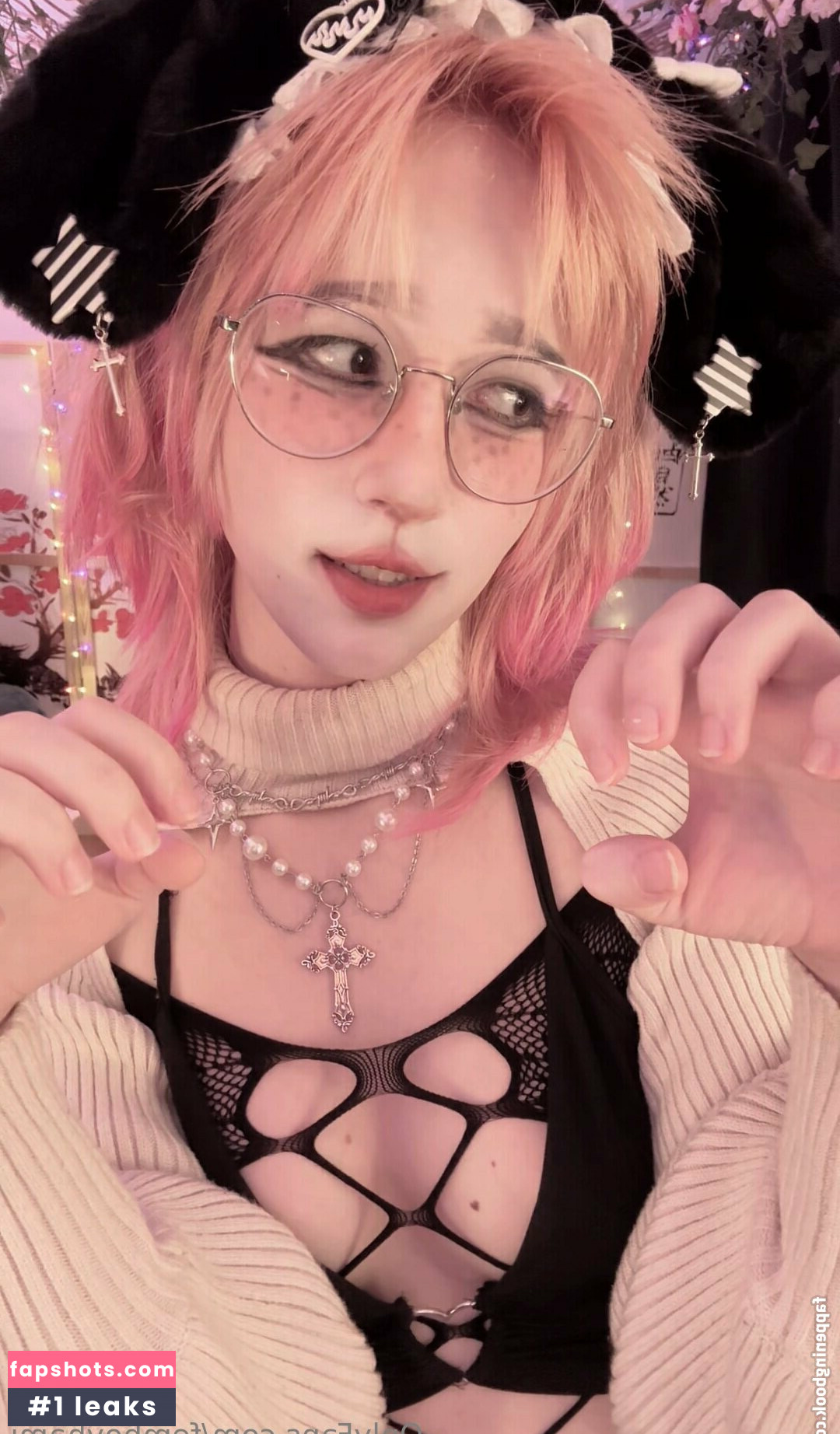 femboyhami gallery photo #14