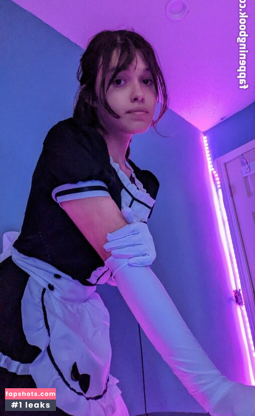 FemboyMaths gallery photo #4