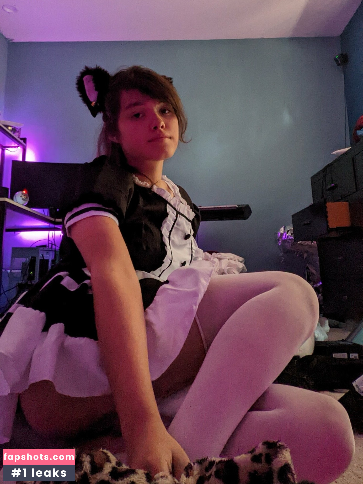 FemboyMaths gallery photo #5