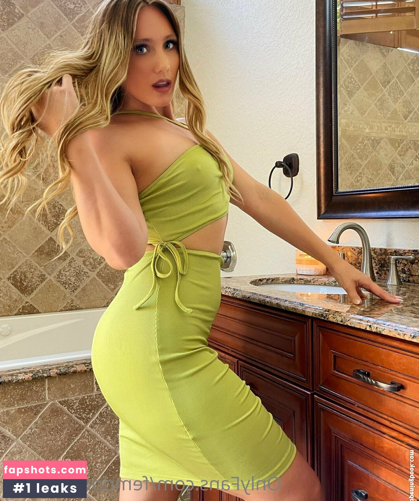 femdomqueenaj Nahé úniky fotek pouze od fanoušků #16 - Fapshots