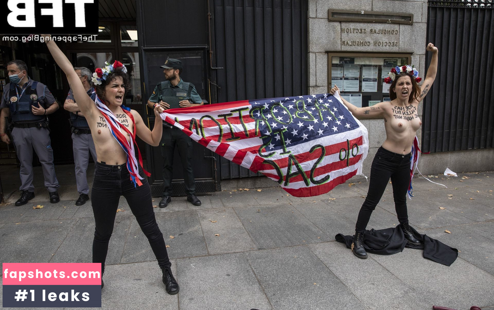 Femen gallery photo #35