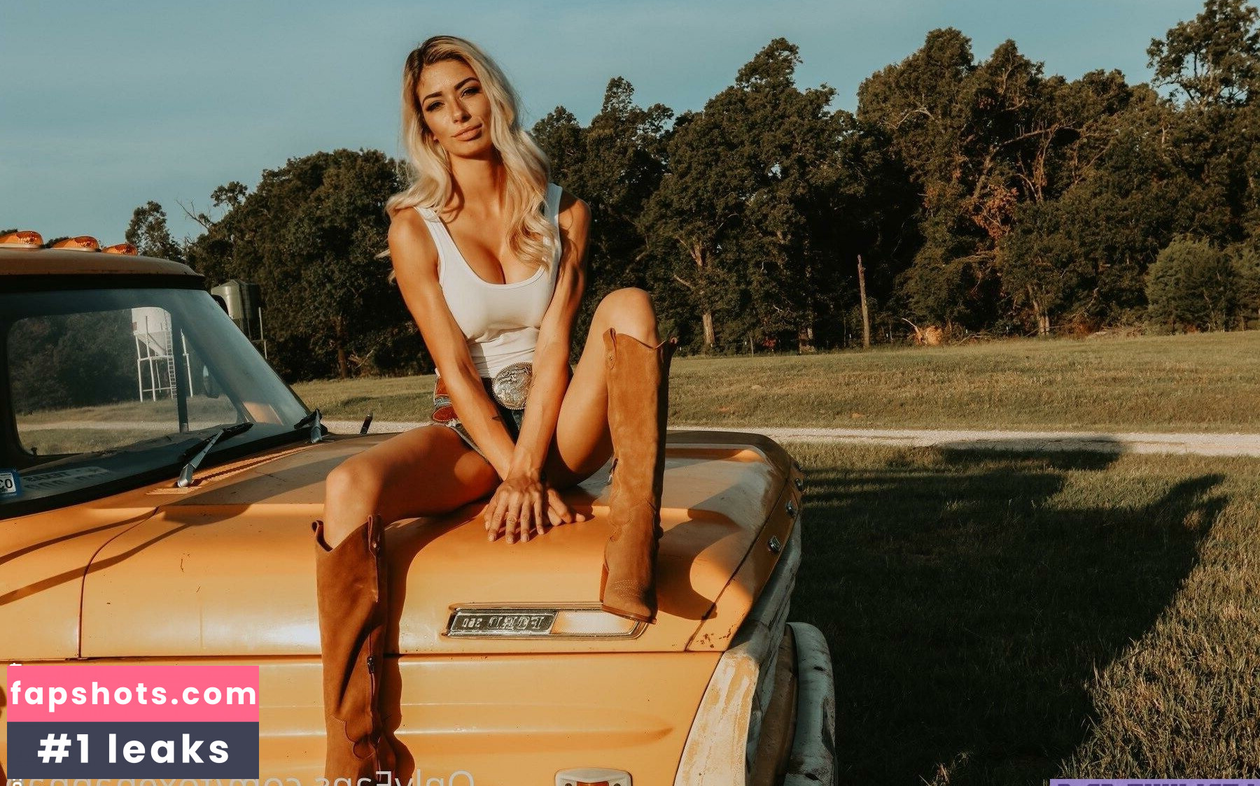 Femfoxebabe gallery photo #28