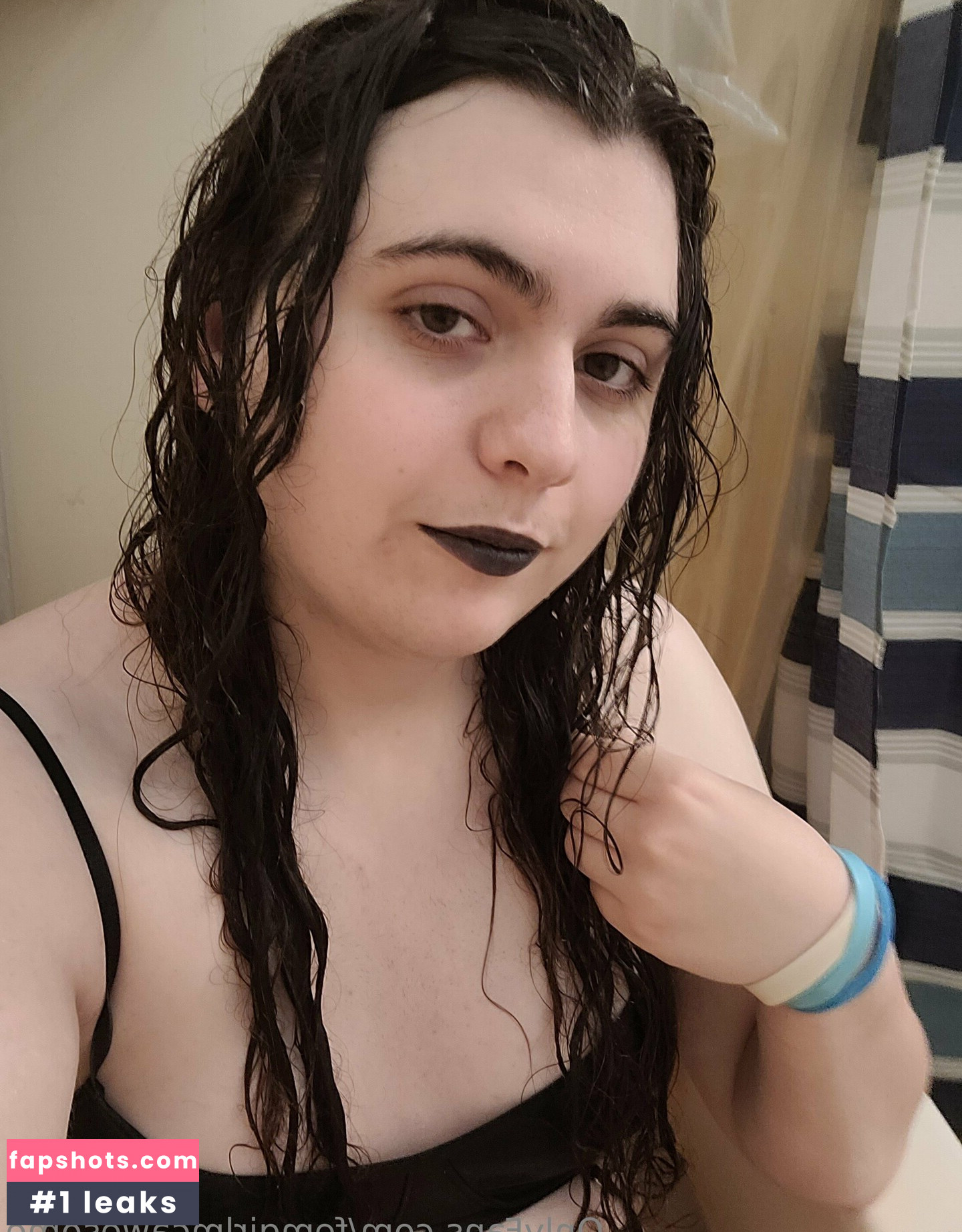 femgirlmcawesome gallery photo #4