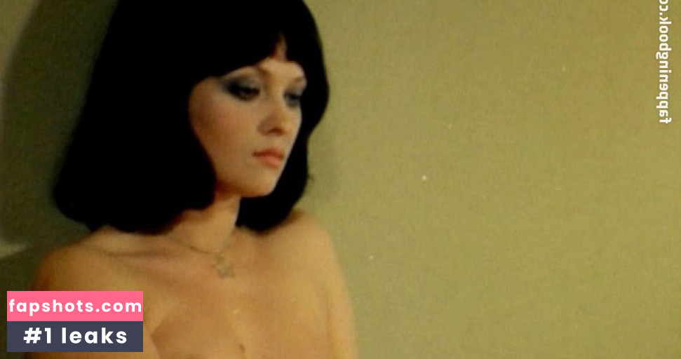 Femi Benussi Nahé úniky fotek pouze od fanoušků #38 - Fapshots