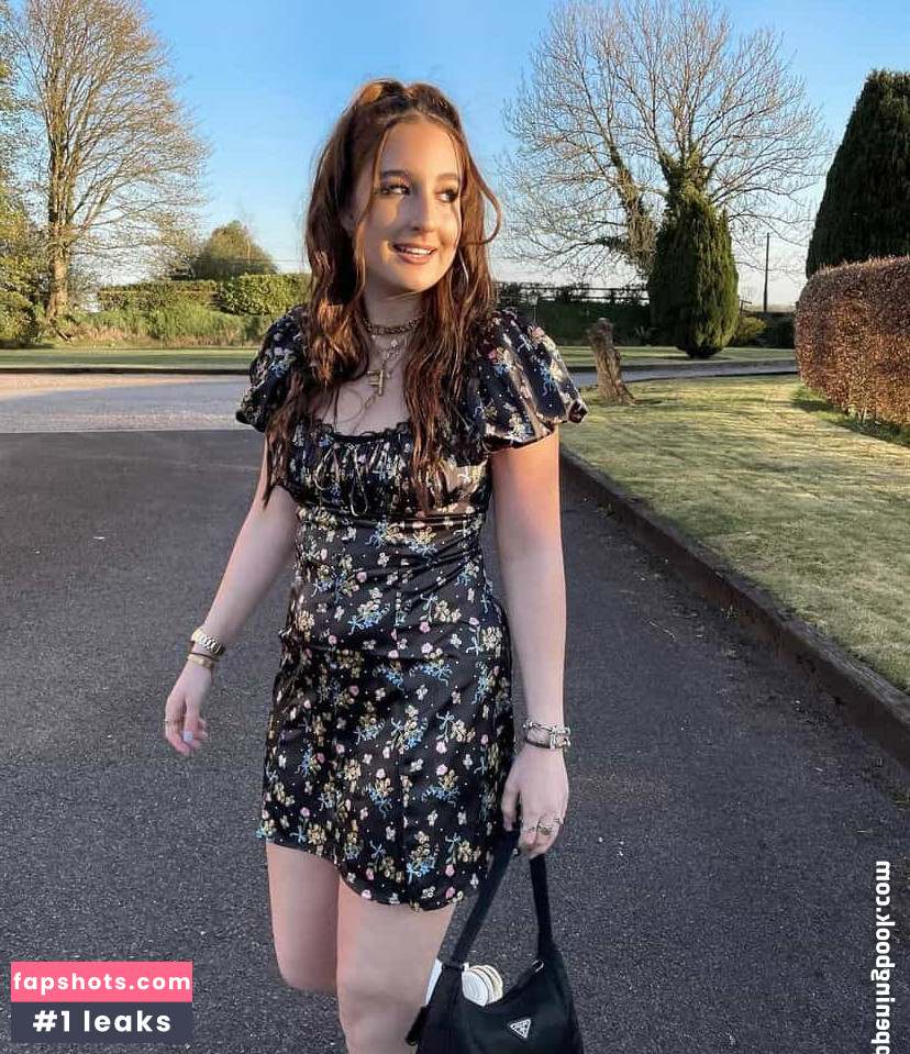 Femke Megan Nude Leaks OnlyFans Photos #20 - LeakJerk