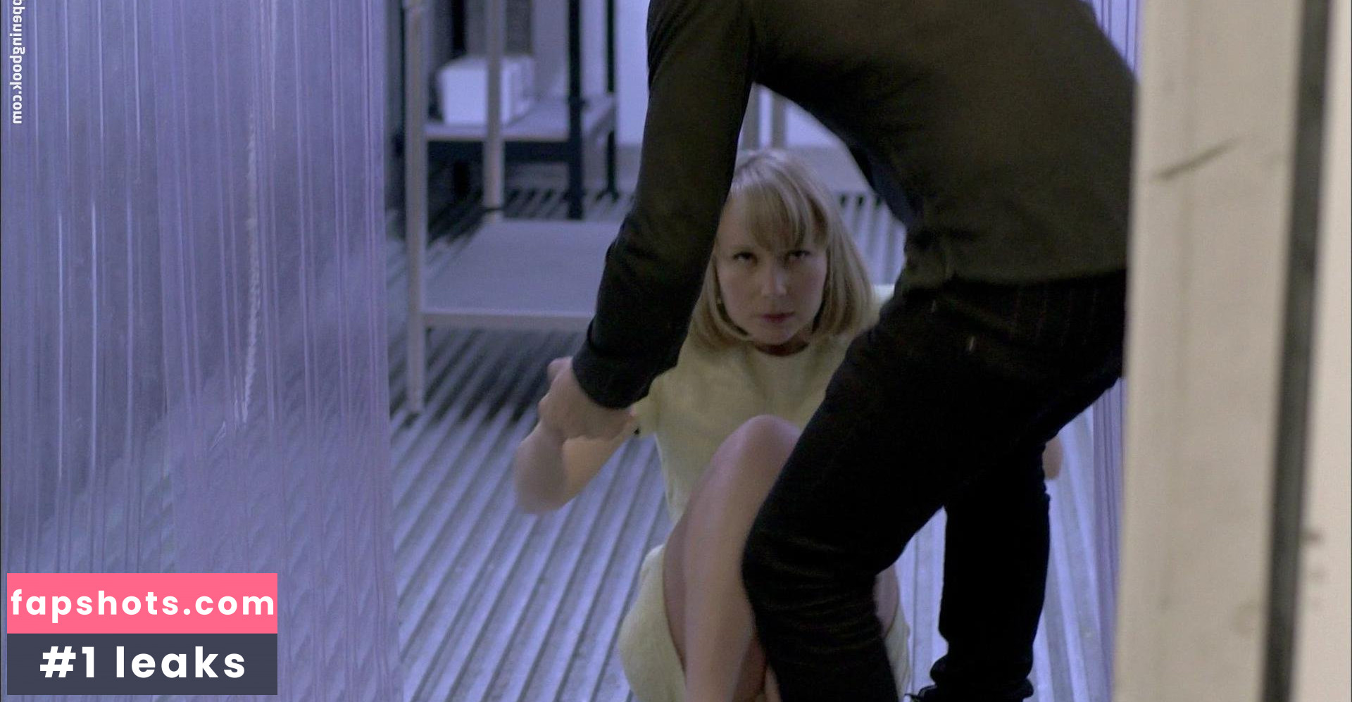 Fern Sutherland gallery photo #18