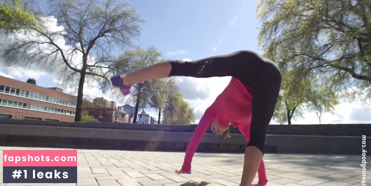 Fernanda Brandao gallery photo #198