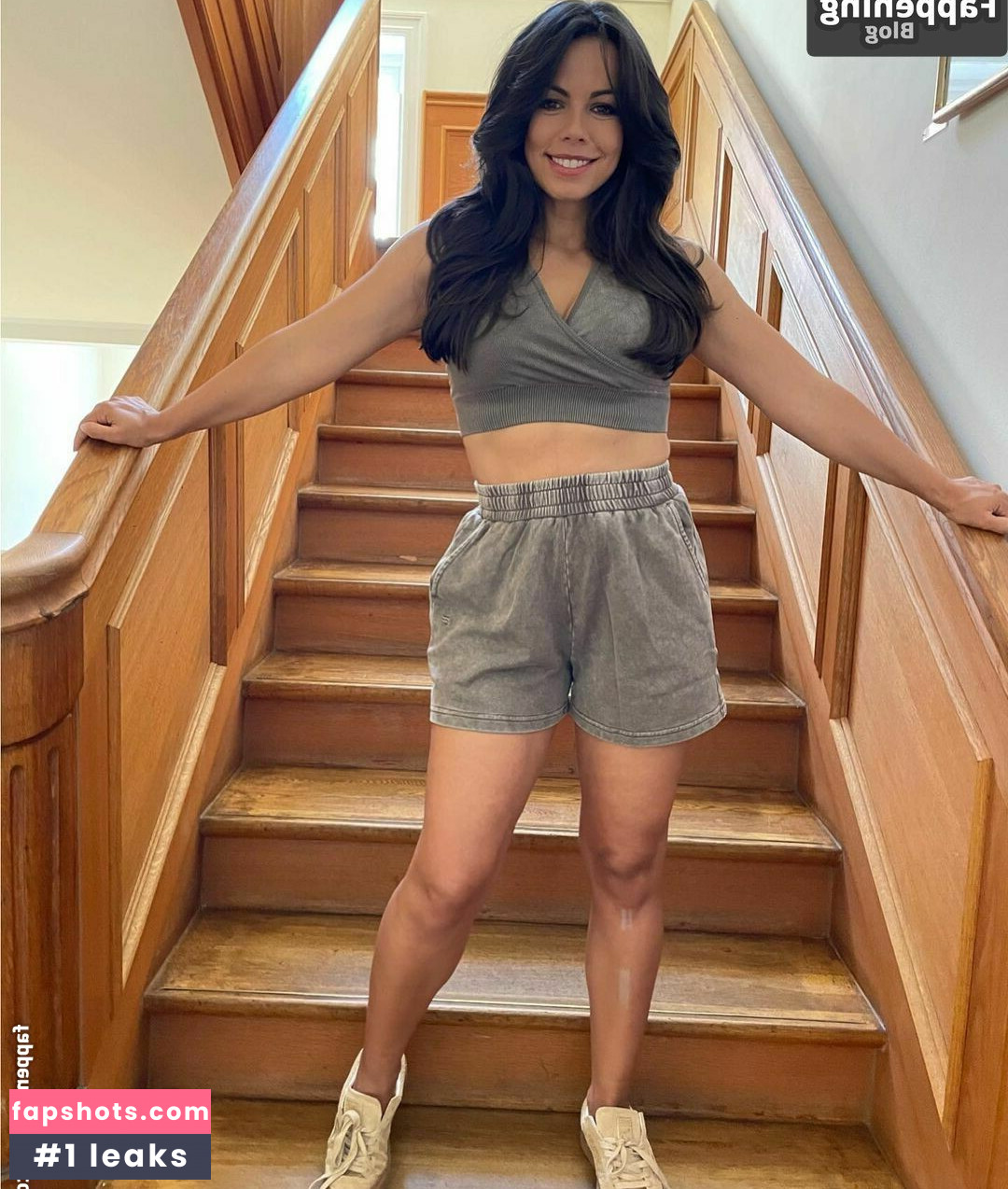 Fernanda Brandao gallery photo #3