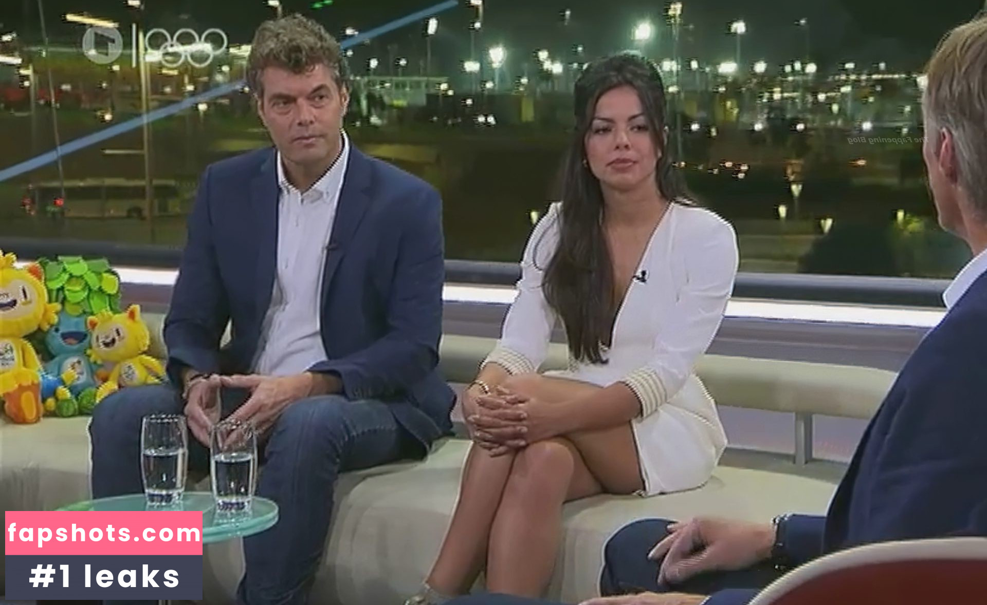 Fernanda Brandao gallery photo #45