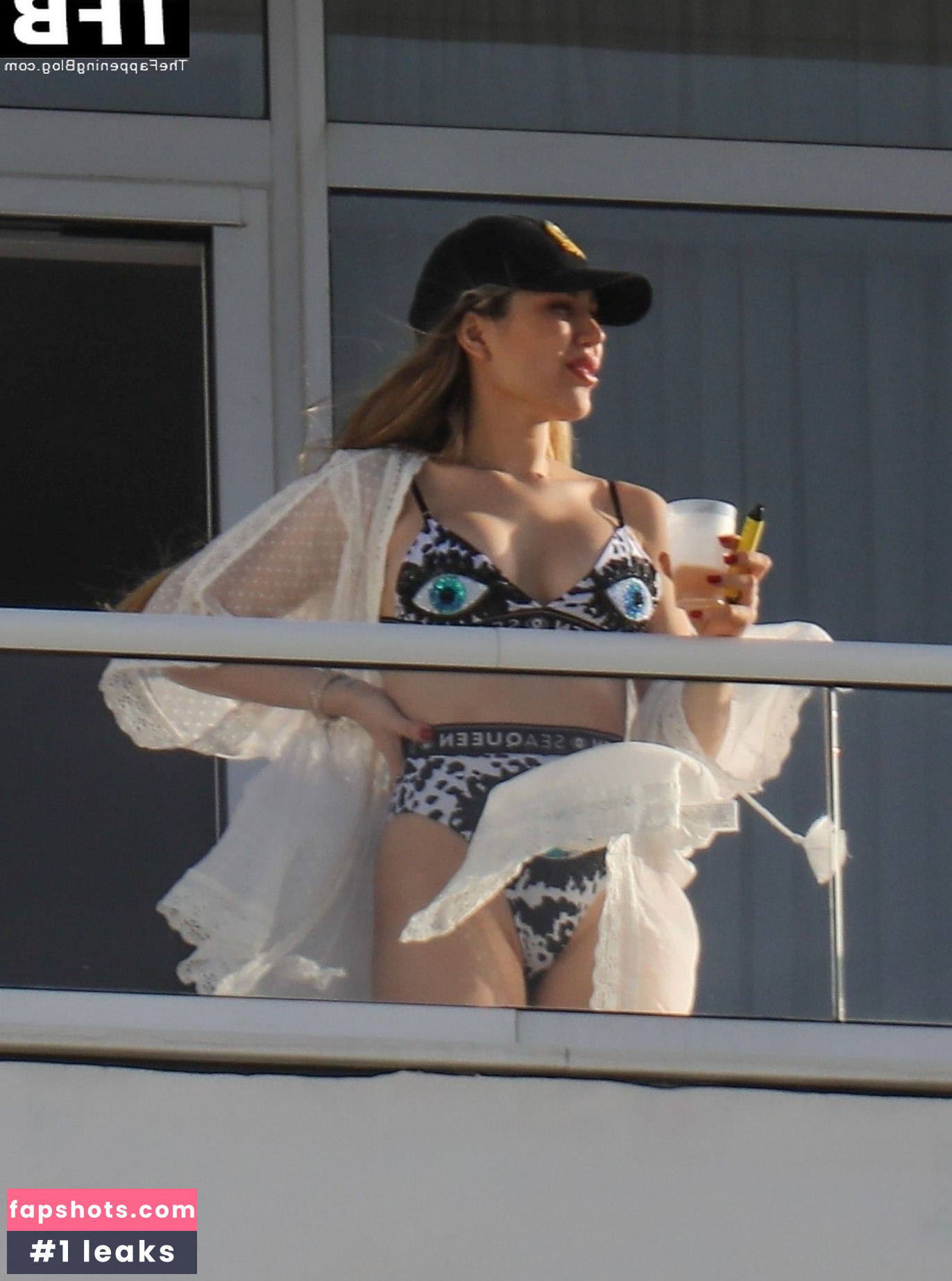 Fernanda Gomez nude babe gallery