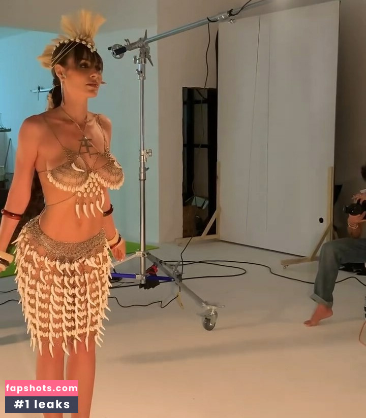 Fernanda Lacerda gallery photo #5