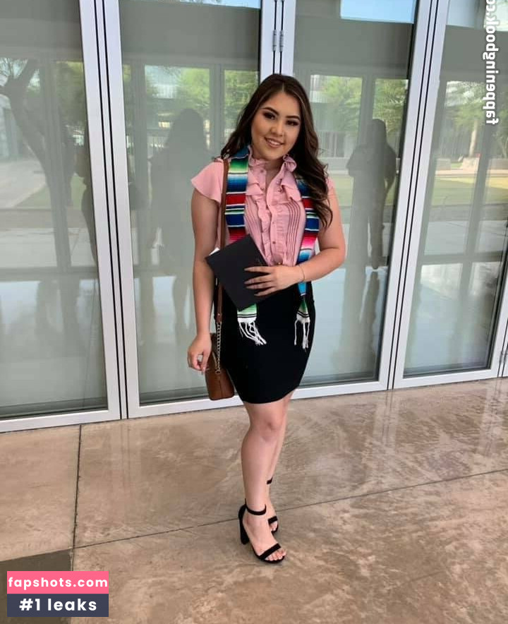 Fernanda Robles gallery photo #19