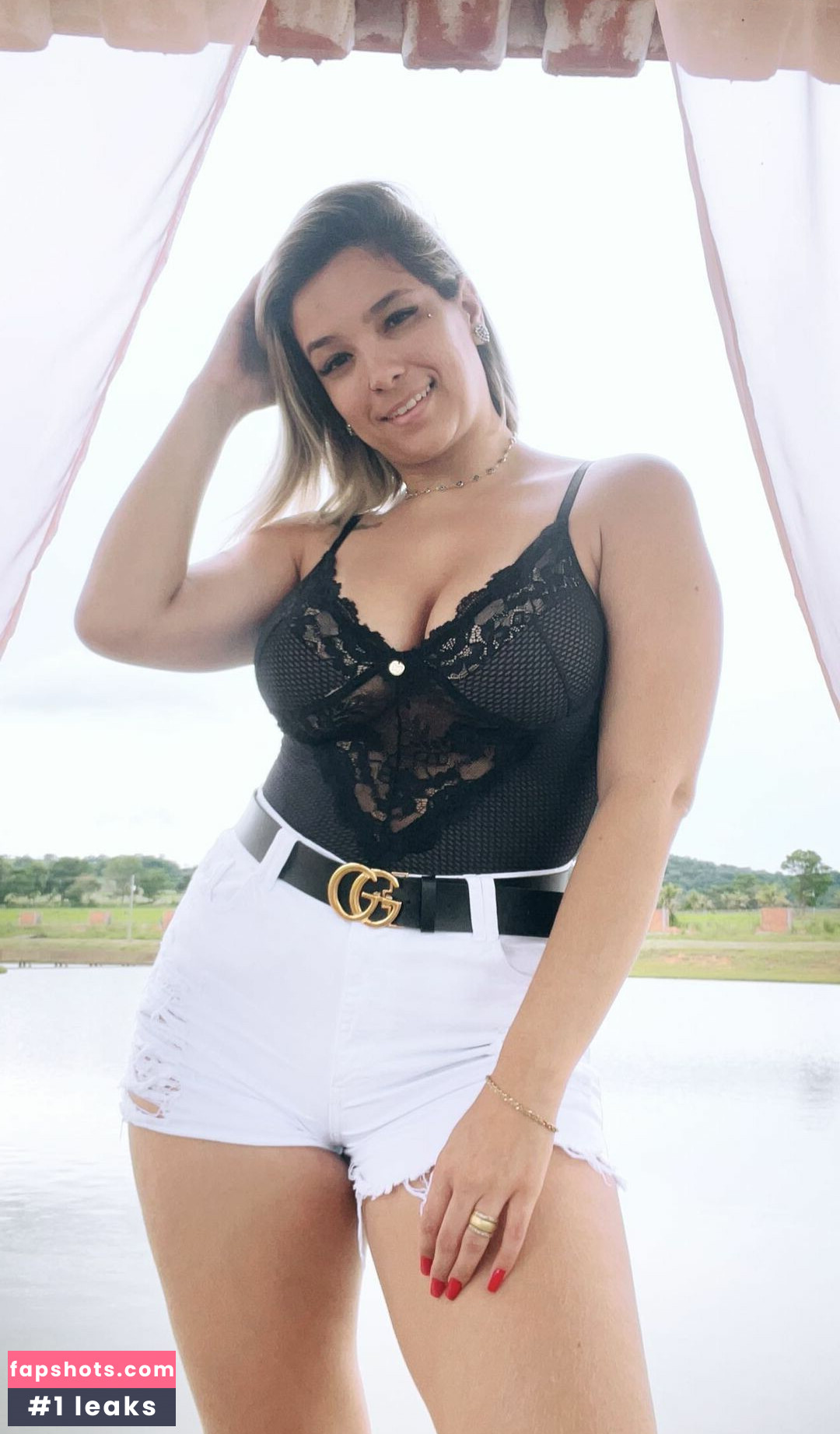 Fernanda Rodrigues gallery photo #64