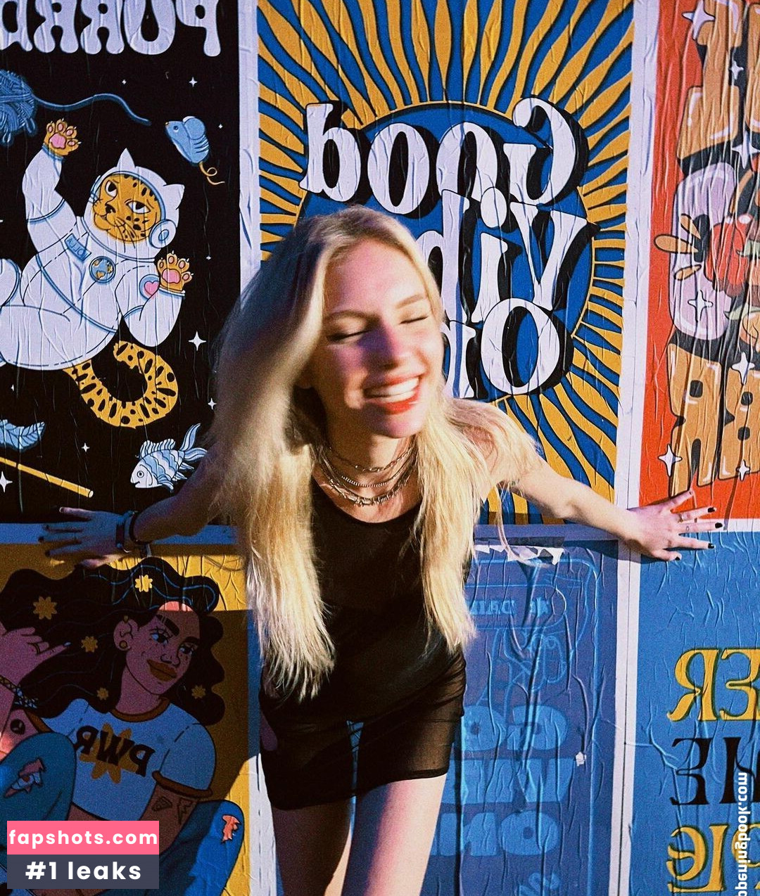 Fernanda Schneider gallery photo #115