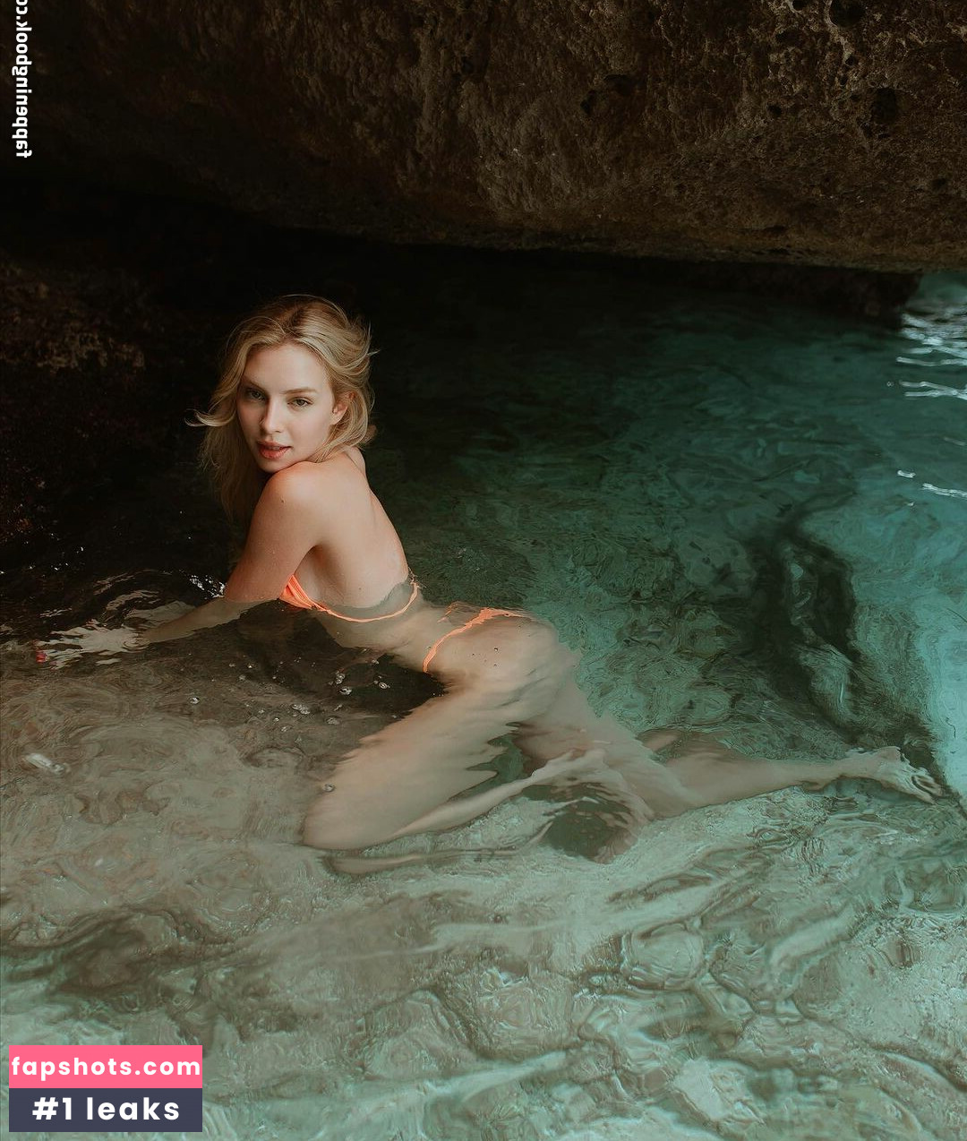 Fernanda Schneider gallery photo #64